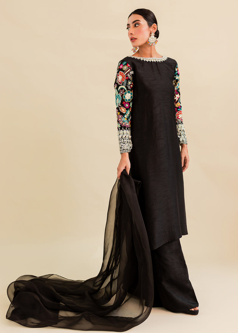 Parisa by Sadaf Fawad Khan — detail view | SFK Luxury Pret