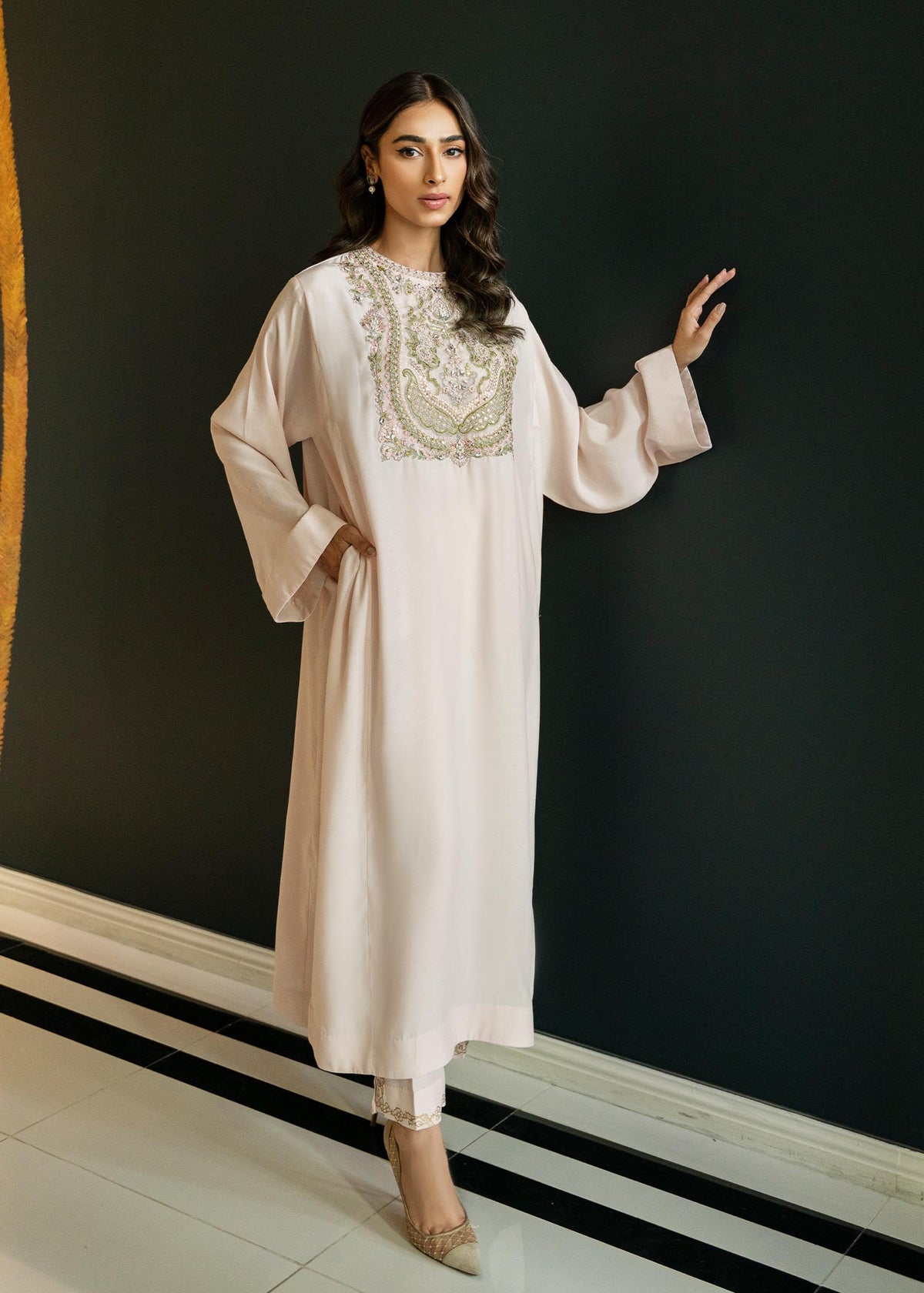 Ayla Pink by Sadaf Fawad Khan — styled view | SFK Pret