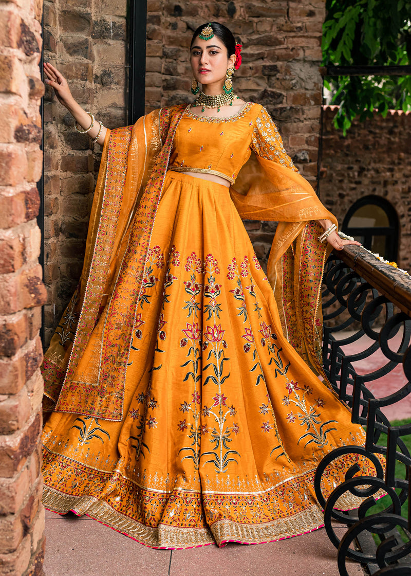 Husn Ara by Sadaf Fawad Khan — detail view | SFK Formal