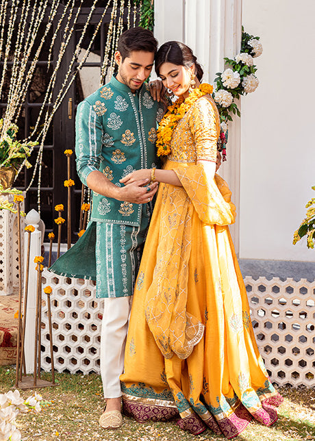 Sunset by Sadaf Fawad Khan — close-up view | SFK Formal