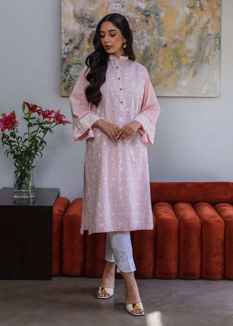 Blushing Pink by Sadaf Fawad Khan — close-up view | SFK Formal