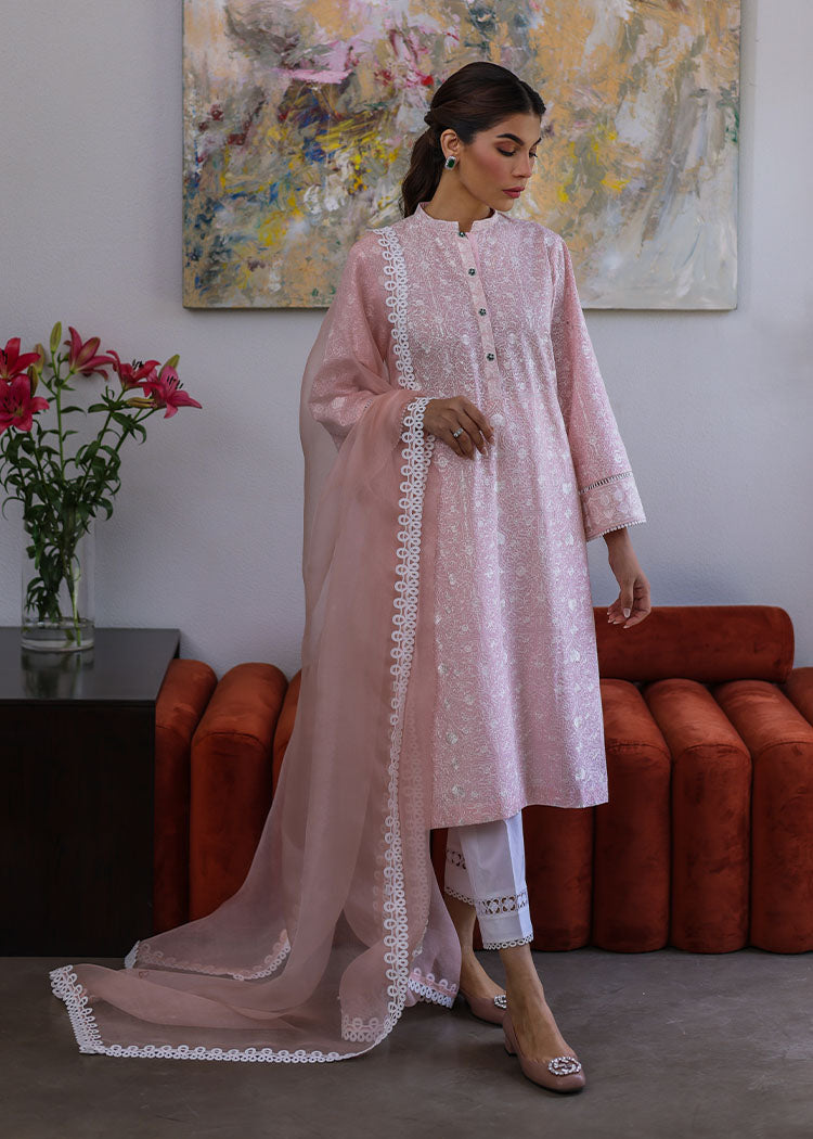 Bouborn Rose by Sadaf Fawad Khan — detail view | SFK Formal