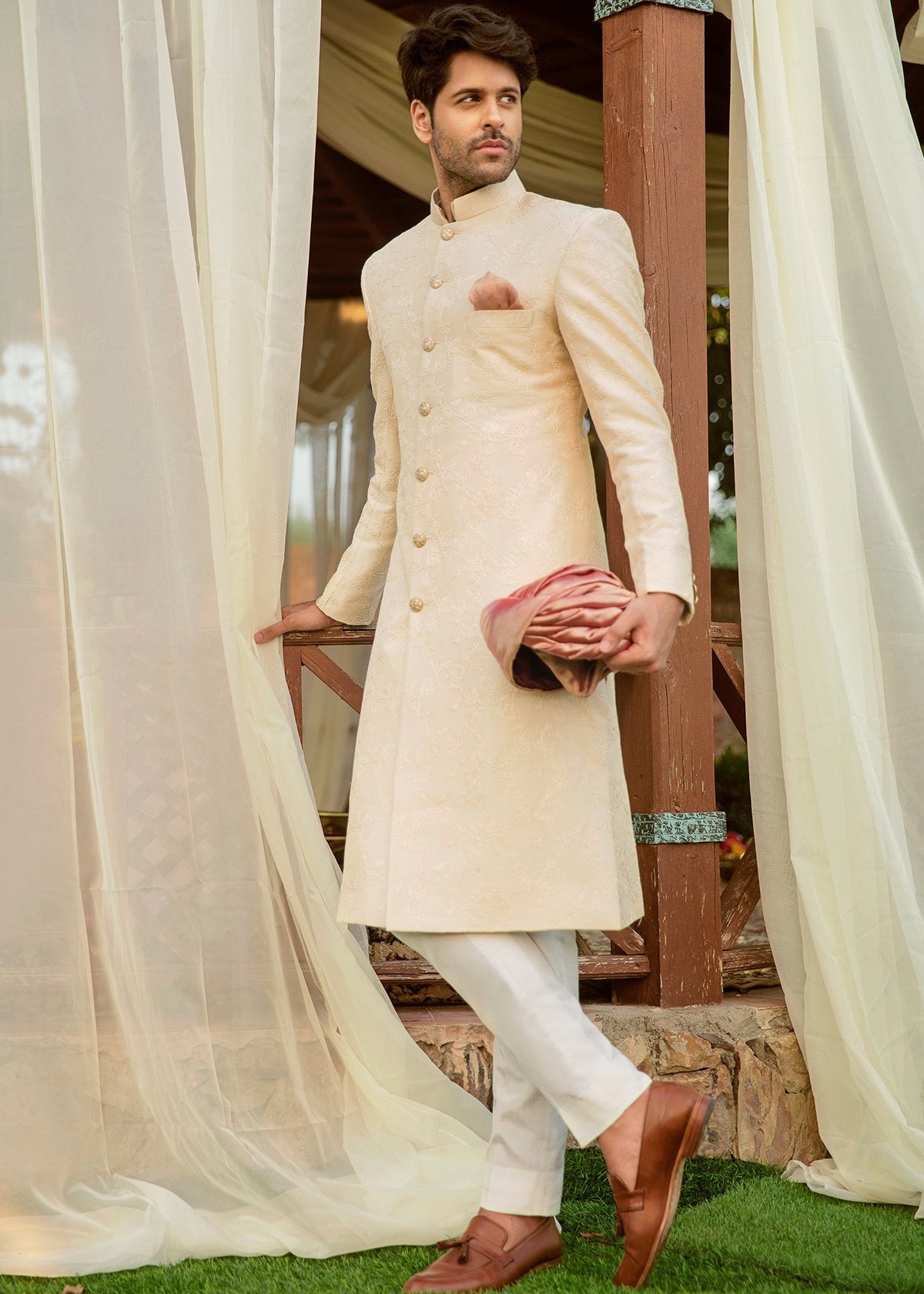 Rajastani Qulla Coral by Sadaf Fawad Khan — detail view | SFK