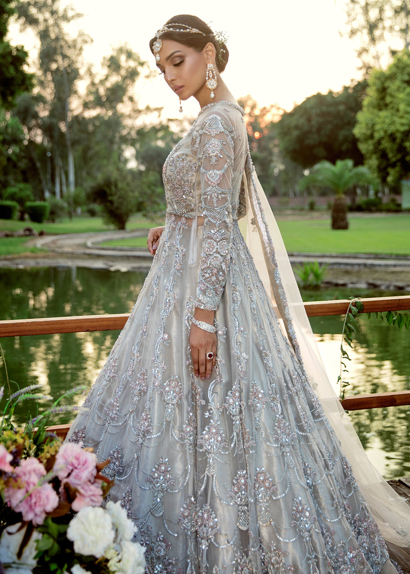 Snow In Summer Bridal by Sadaf Fawad Khan — detail view | SFK Bridals