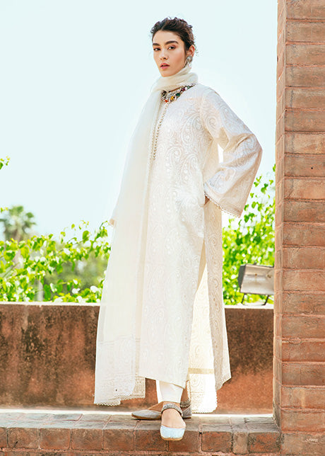 Water Lily by Sadaf Fawad Khan — side view | SFK Formal