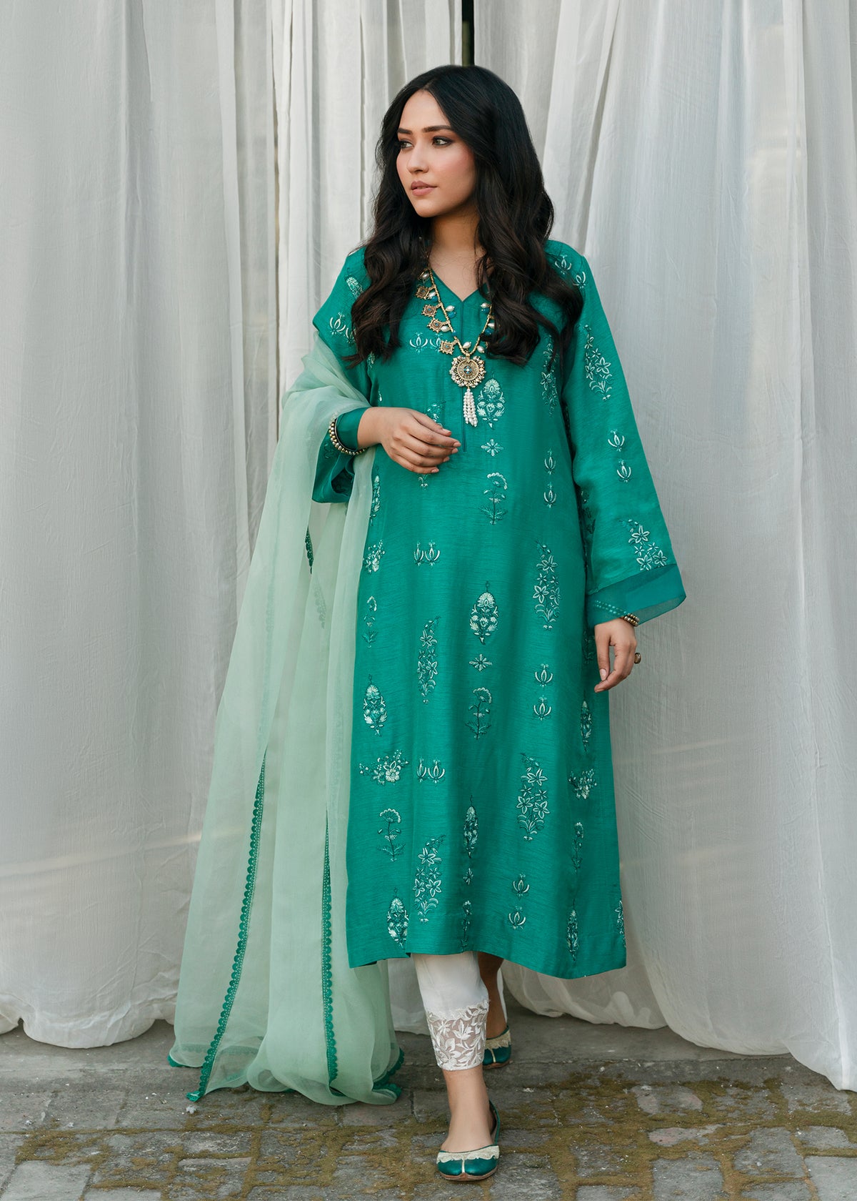 Aergul by Sadaf Fawad Khan | SFK Pret