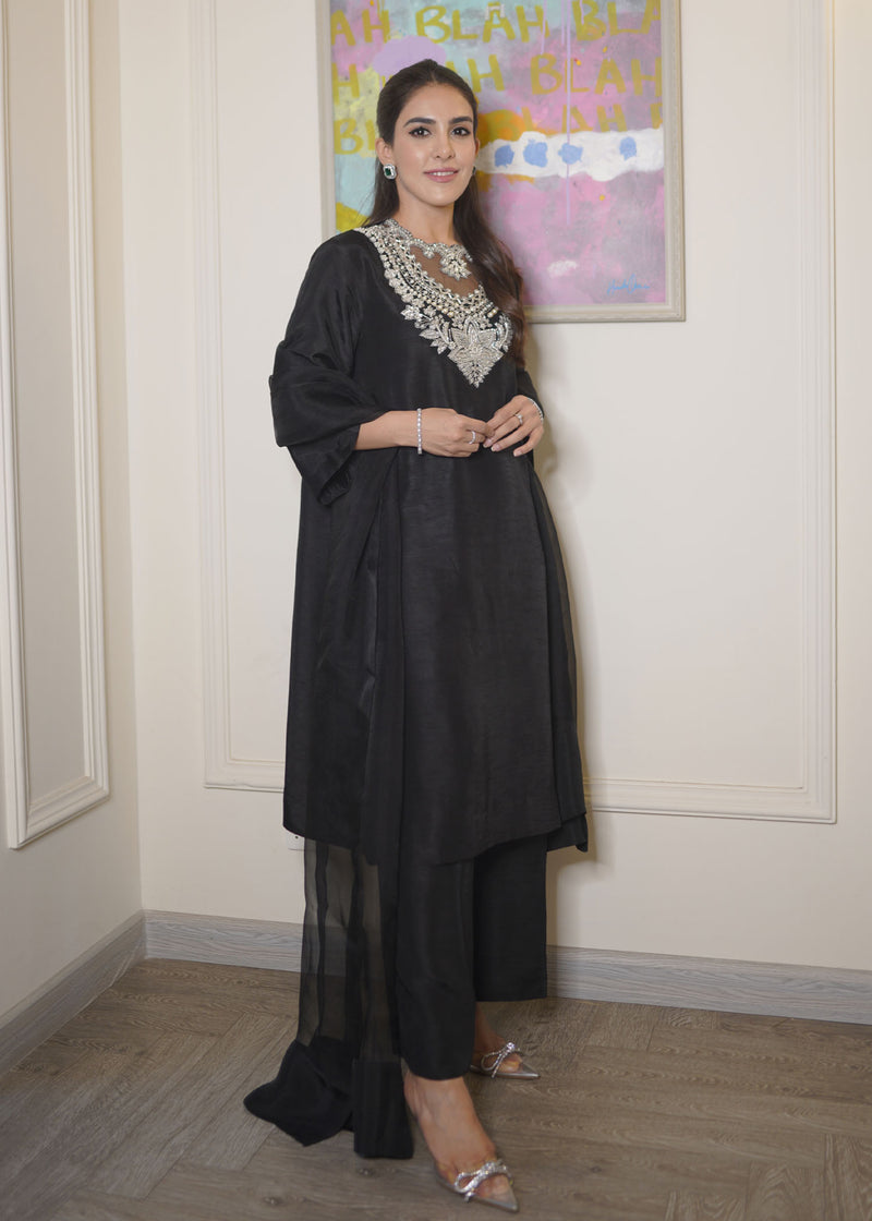 Bejewelled by Sadaf Fawad Khan — detail view | SFK Pret